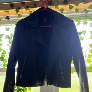 black jacket, I am selling because i have yet to wear it...just not my style